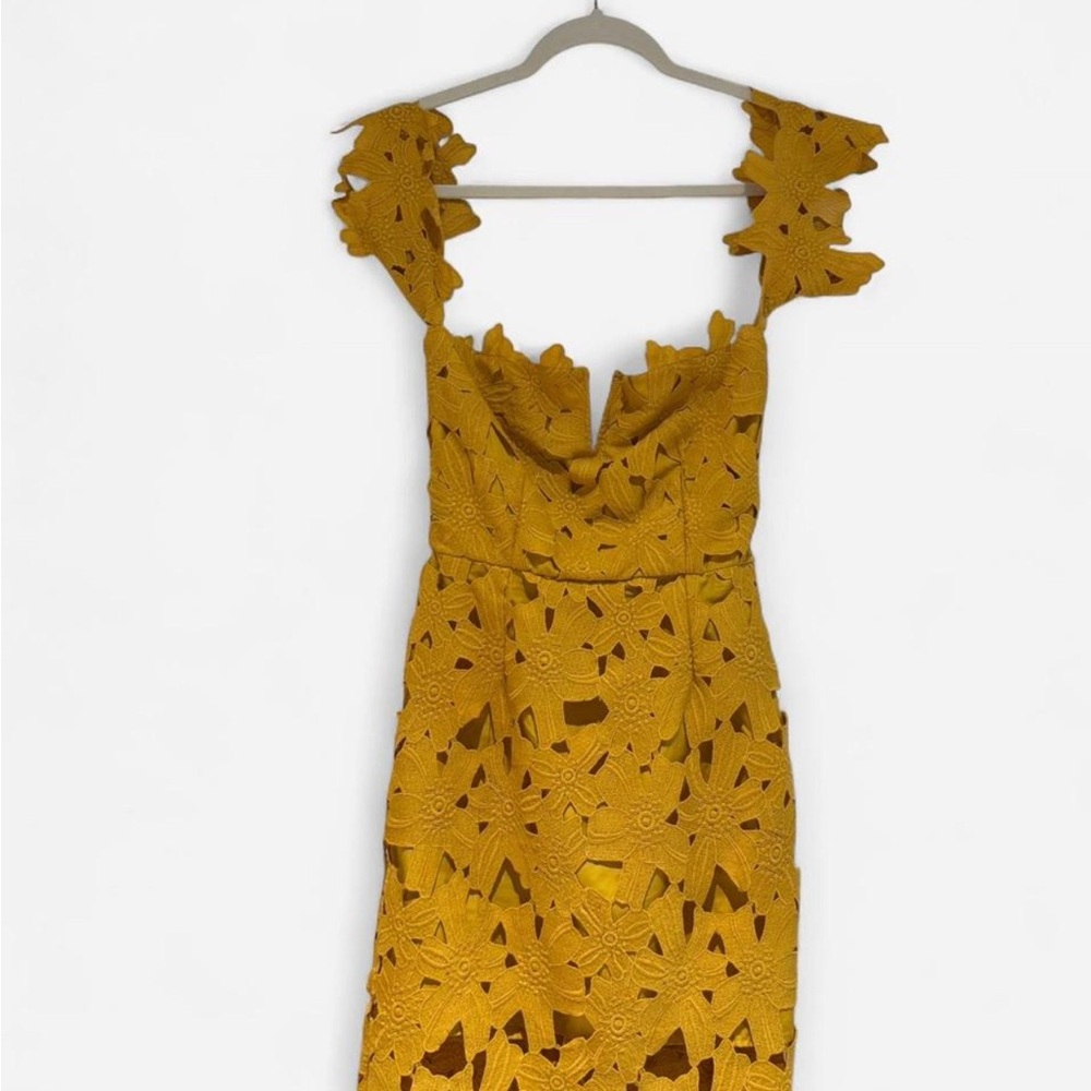 Yellow Sheath Mini Dress with Sweetheart Neckline